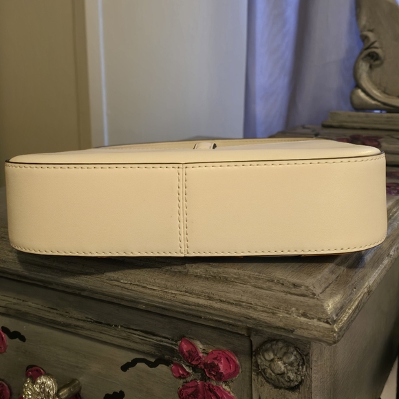 Michael Kors Lyra Golden Rod Small Pochette. NWT - Picture 5 of 10